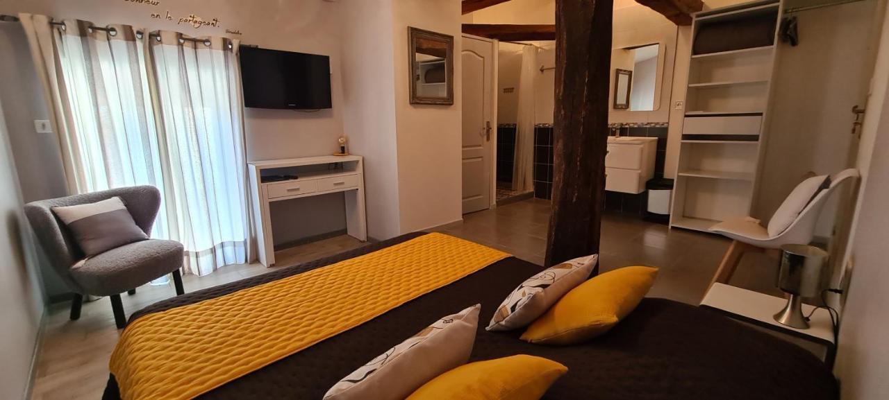 A La Gloriette Bed and Breakfast Neuville-du-Poitou Buitenkant foto