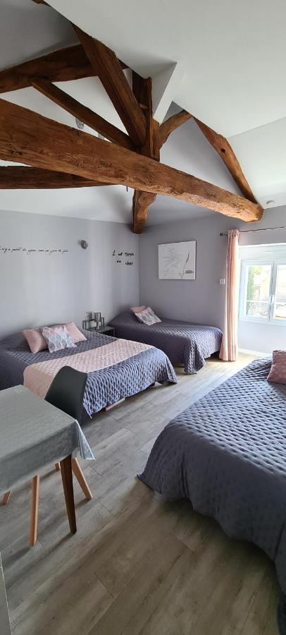 A La Gloriette Bed and Breakfast Neuville-du-Poitou Buitenkant foto