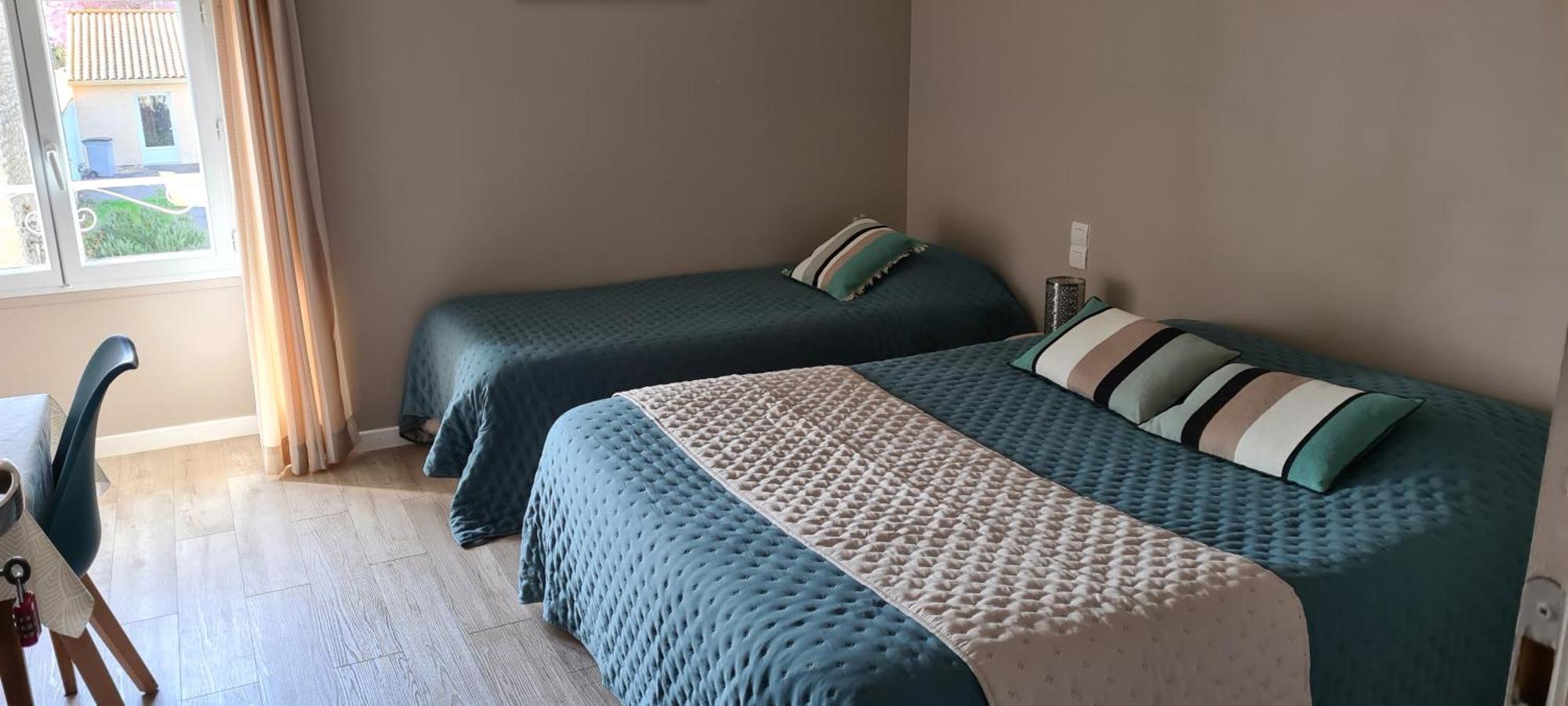 A La Gloriette Bed and Breakfast Neuville-du-Poitou Buitenkant foto